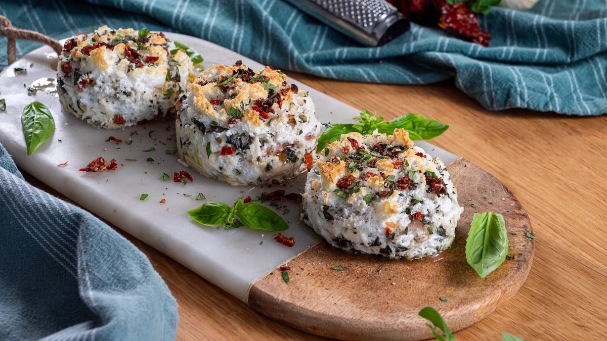 Passez au niveau supérieur avec ces oeufs nuages à l'italienne ! (surprise coulante à l'intérieur...)