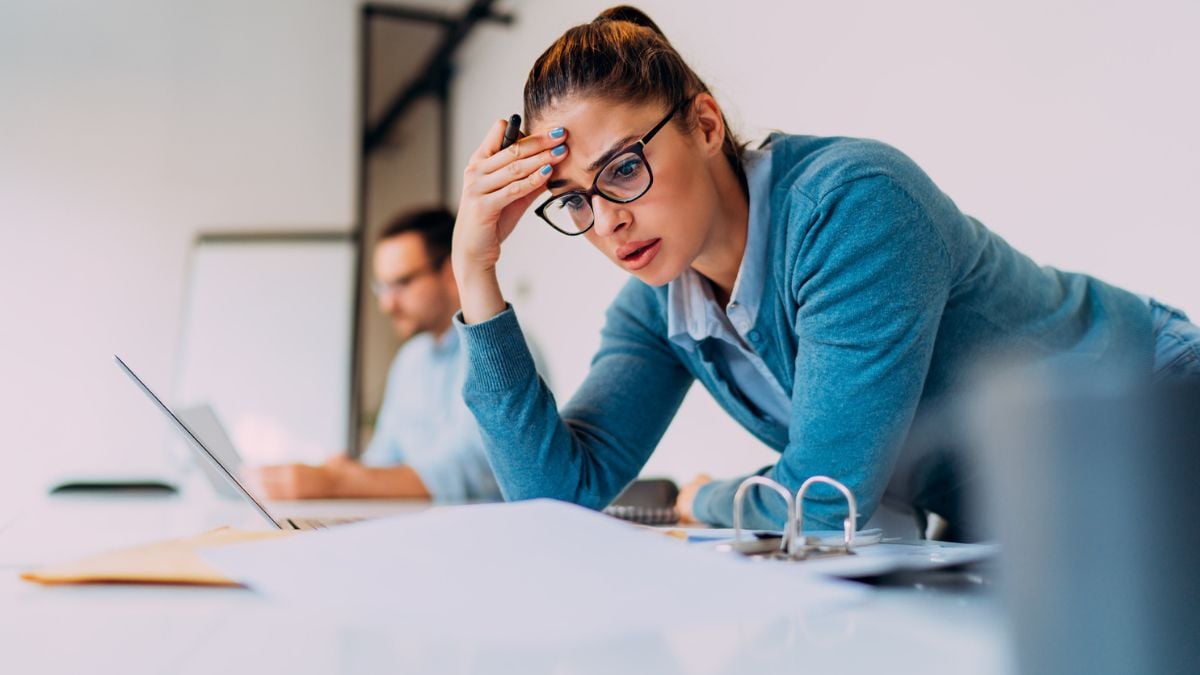 72 % des salariés sont adeptes, sans le savoir, du « job cuffing », une tendance qui n'est pas sans conséquences