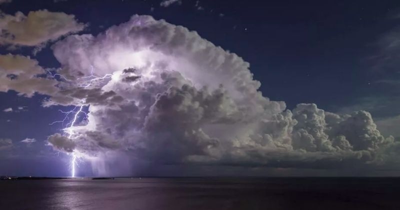 Un photographe français récompensé lors du concours de la photo météo de l'année