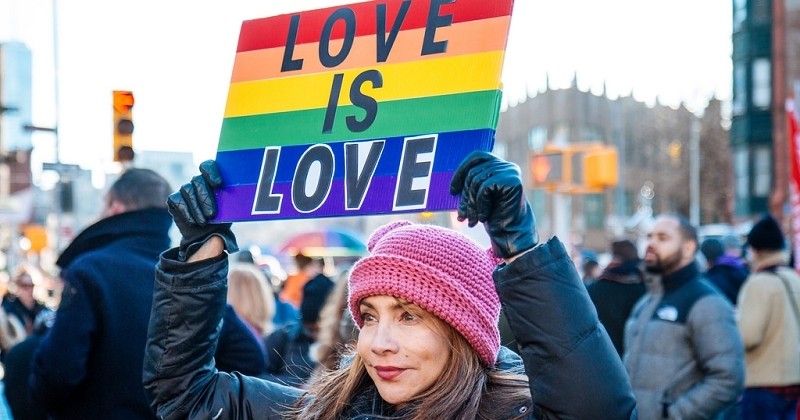 Plus de la moitié des LGBT a déjà subi une agression homophobe au cours de sa vie, selon un sondage