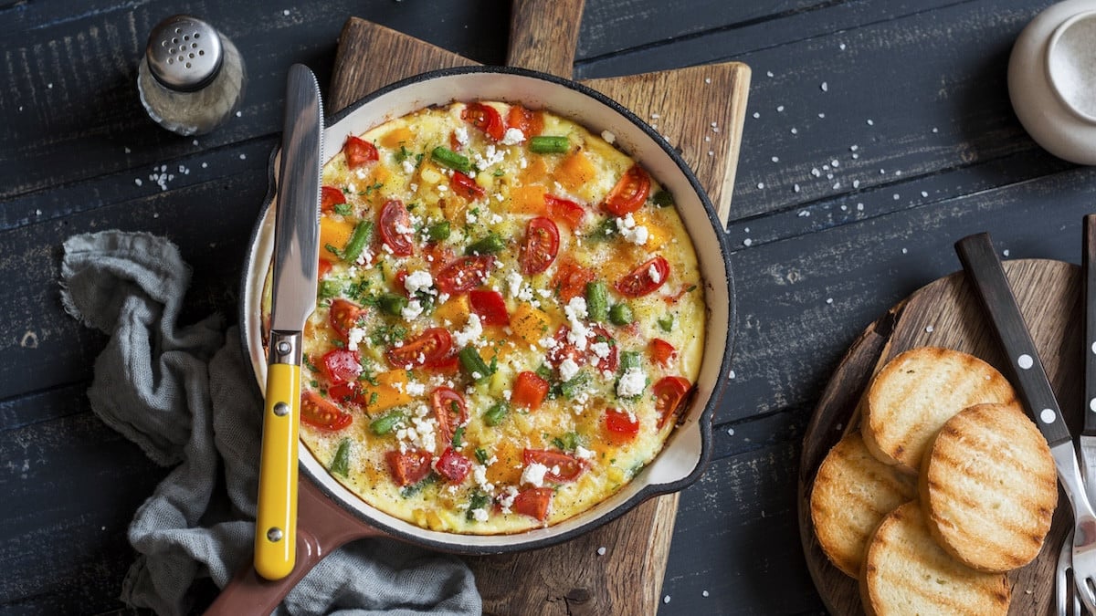 Cette quiche sans pâte prête en 3 étapes simples va vous changer la vie !