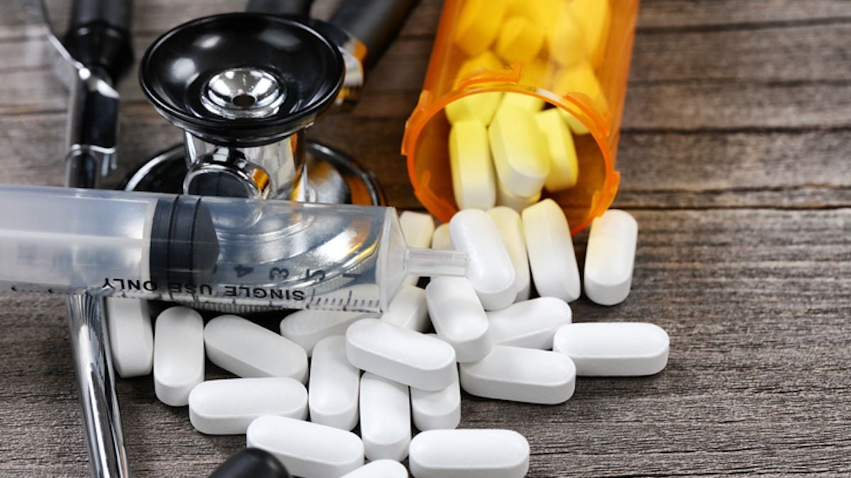 Des médicaments et de la drogue