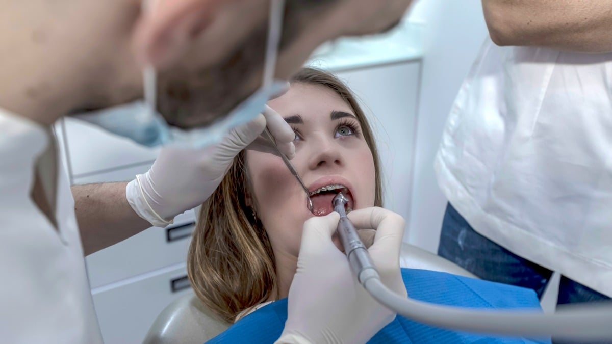 4700 patients de ces cabinets dentaires doivent subir un test de dépistage du VIH à cause d'un problème inquiétant