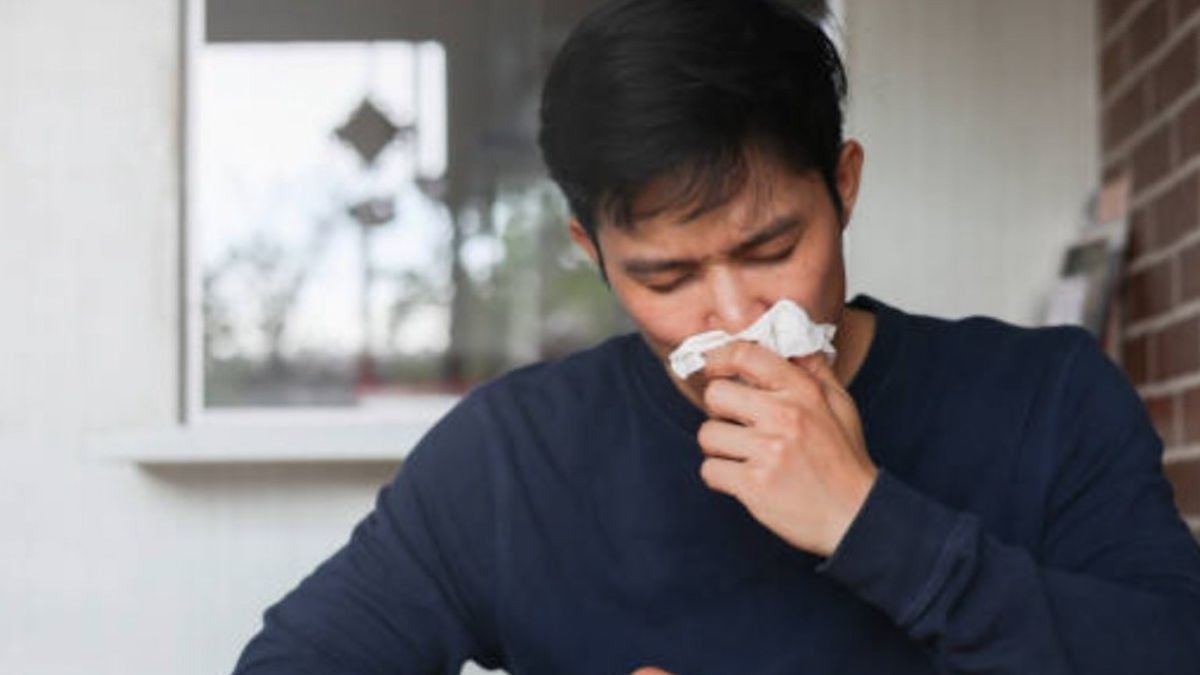 Il pense avoir un rhume, les médecins découvrent une créature ignoble... dans son nez