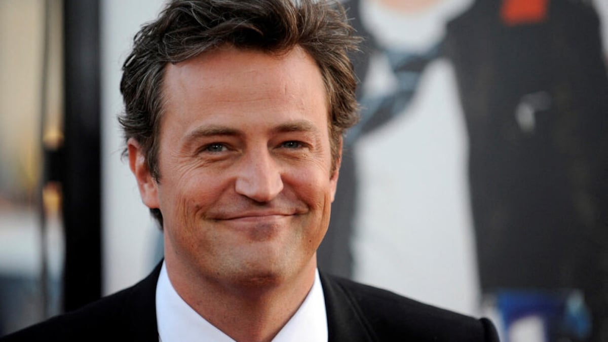 L'acteur Matthew Perry, mythique Chandler dans Friends, mort à l'âge de 54 ans
