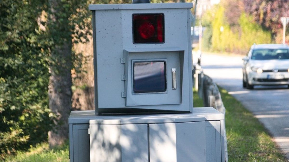 Ce nouveau radar vous repère même si vous freinez juste avant, un cauchemar pour les automobilistes