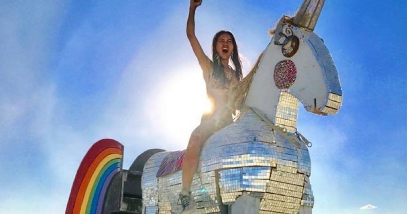 34 photos qui prouvent que le Burning Man est le festival le plus dingue de la terre, à faire au moins une fois dans sa vie !