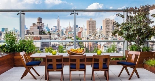 Beaux-livres : rendez-vous sur les toits du monde avec « Rooftops », qui compile les plus beaux « toits-terrasses » du monde