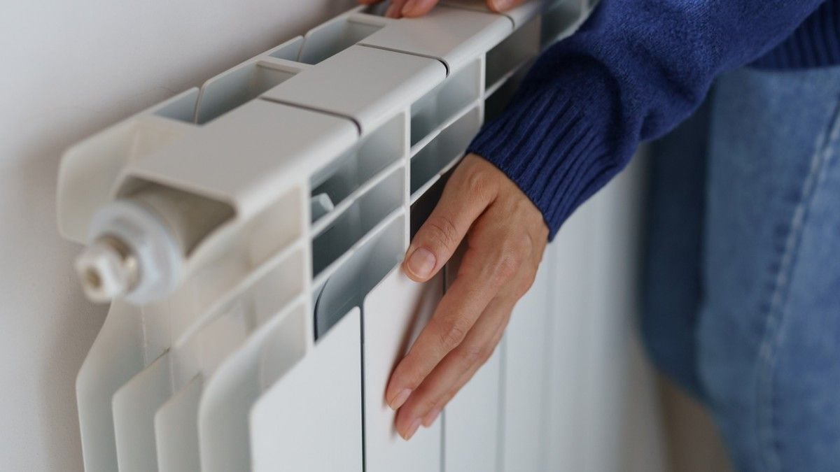 Cette simple bouteille d'eau peut vous aider à chauffer votre logement sans vous ruiner 