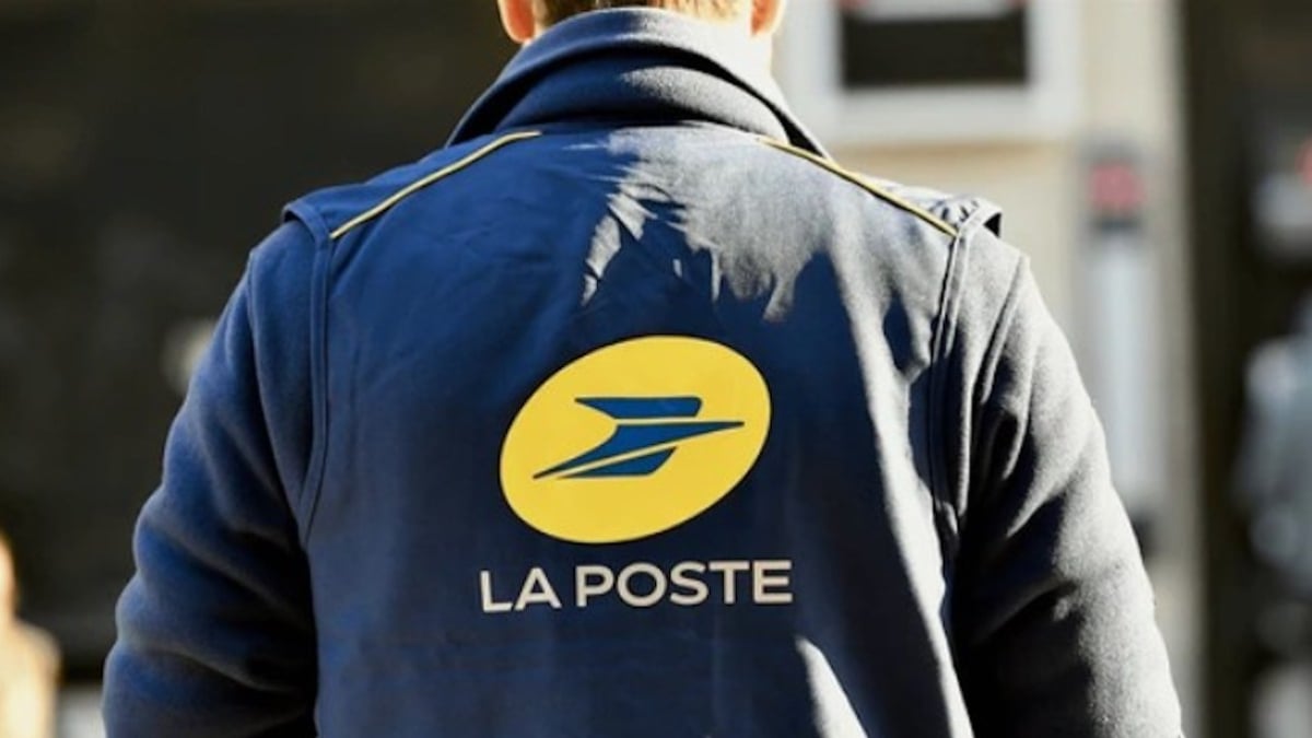 Pour partir plus tôt du travail, un facteur cache plus de 13 000 lettres dans son garage 