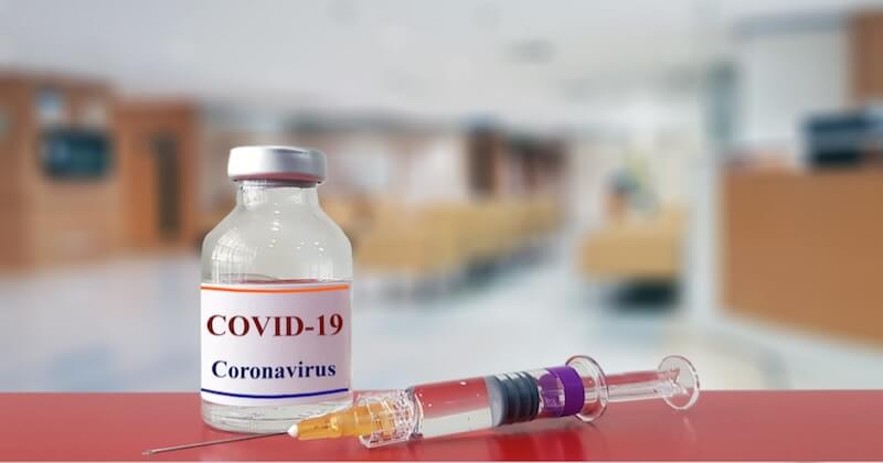 Covid-19 : l'Inserm lance un appel aux personnes volontaires, « y compris les les plus âgées » pour tester des vaccins