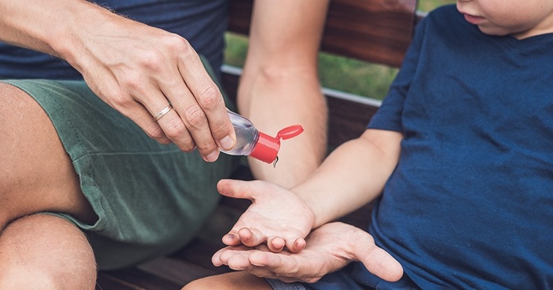 	  200 chercheurs et professionnels de la santé mettent en garde sur les dangers des gels antibactériens !