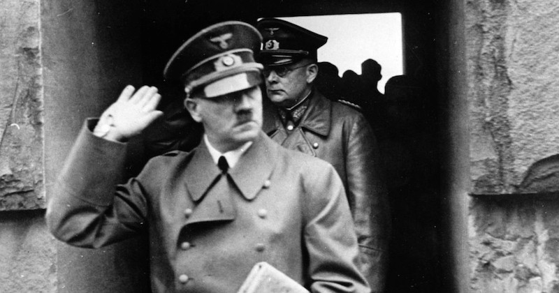 Depuis 74 ans, l'Allemagne verse toujours des pensions à des collaborateurs belges pour leur loyauté envers... Adolf Hitler