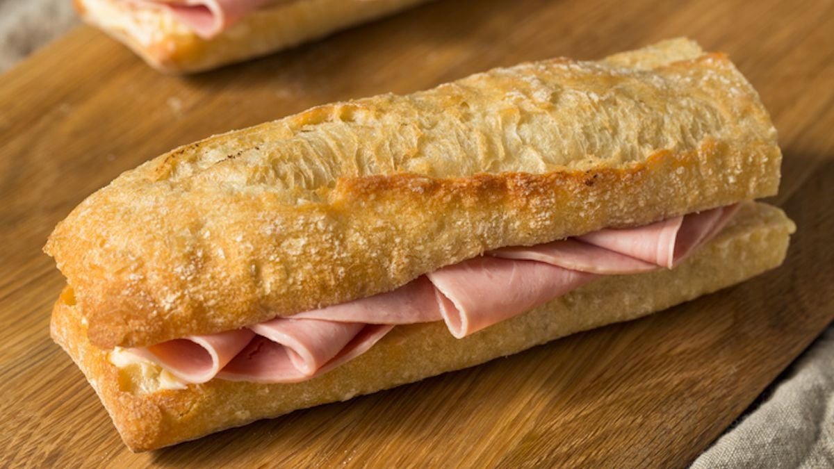Voyager au Royaume-Uni avec un jambon-beurre peut vous coûter 5 900 euros d'amende