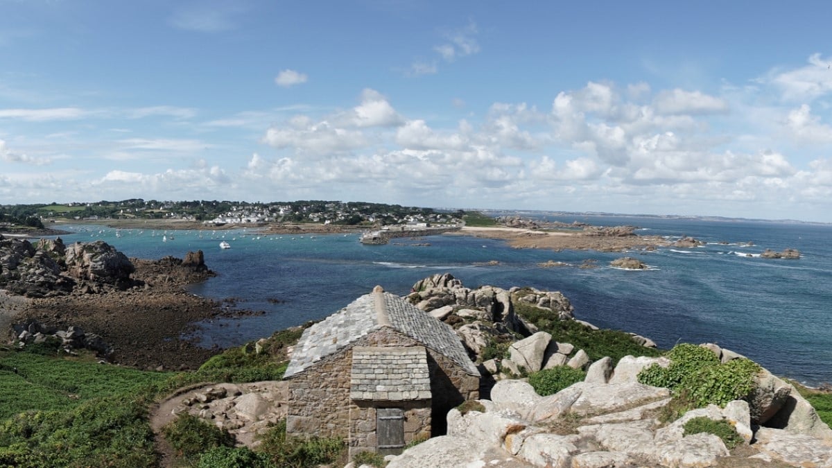 Bretagne : cette mairie met en vente des terrains en bord de mer à seulement 60 euros le m2
