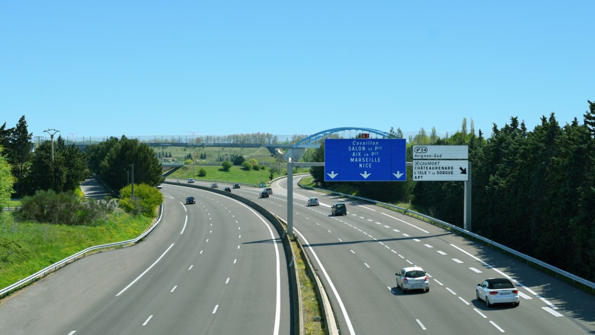 Gratuite depuis 37 ans, cette autoroute française va devenir payante, les automobilistes fulminent