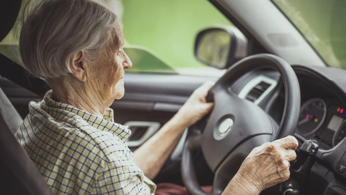 À 92 ans, elle reçoit des amendes pour excès de vitesse alors que sa voiture n'a pas quitté son garage... depuis des mois