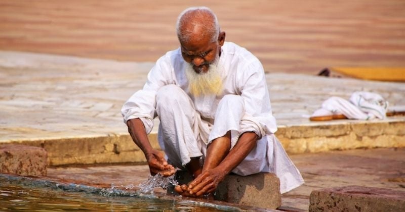 Inde : accusé de tentative de viol, un homme condamné à... laver le linge des 2 000 femmes de son village pendant 6 mois