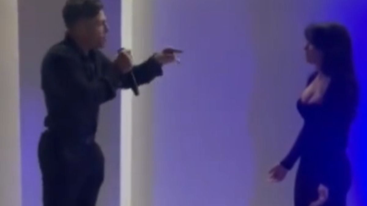 Il balance sa femme infidèle devant tous ses proches le soir de ses 40 ans, la vidéo devient virale