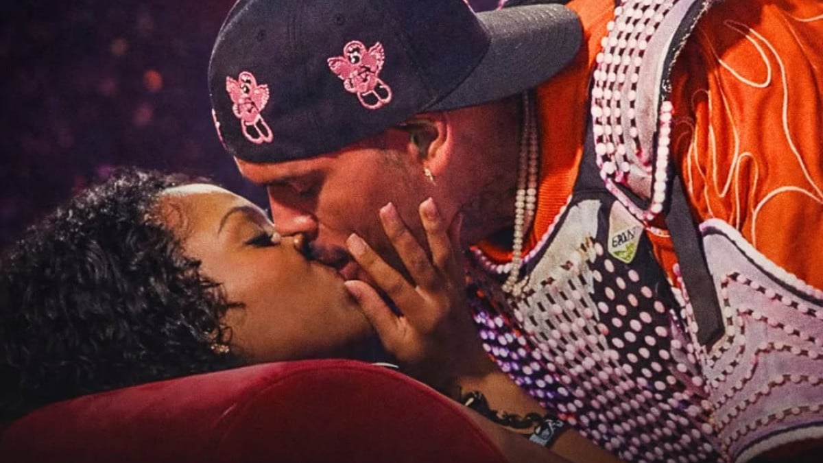 Chris Brown aurait embrassé une femme mariée en plein concert devant son mari médusé