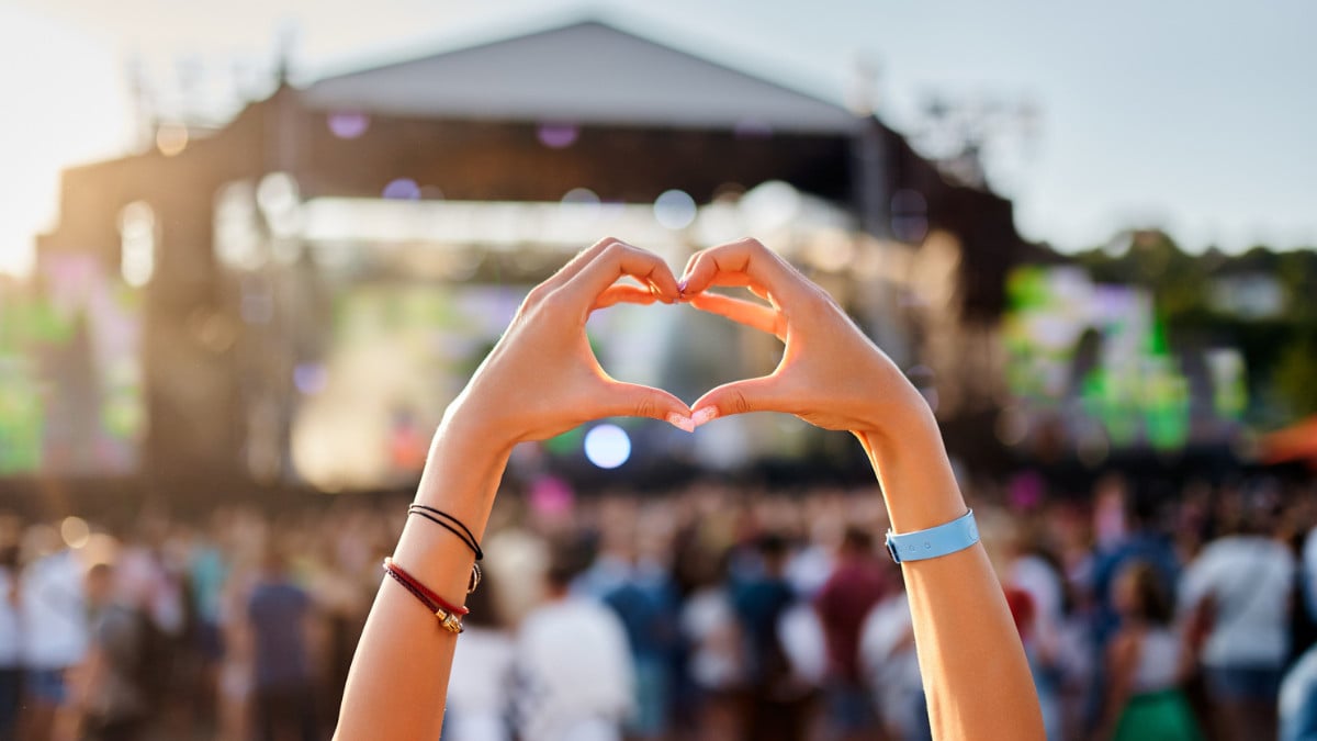 « Débile », « tocard », « ignare » : persuadé que les « Transmusicales » sont un... « festival trans », cet élu du RN devient la risée du web