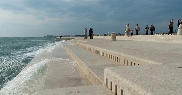 Découvrez cet orgue d’un genre nouveau qui utilise la mer pour produire une musique étrange et envoûtante