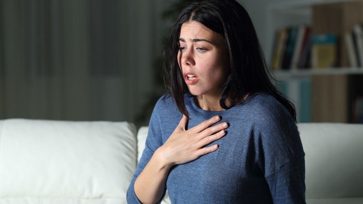 Une femme inquiète