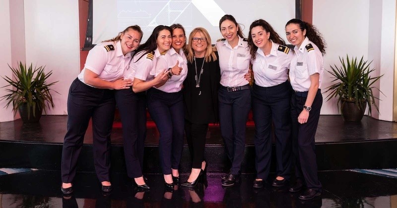 Composé d'un équipage exclusivement féminin, ce navire de croisière va prendre la mer le 8 mars, pour la Journée des femmes