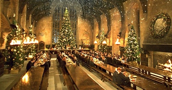 Fans de Harry Potter, cette année, offrez-vous un repas de Noël dans la Grande Salle de Poudlard !