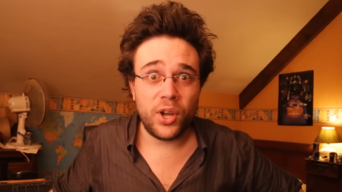 “J'ai fait des conneries” : Antoine Daniel accusé d'agressions sexuelles, il sort du silence