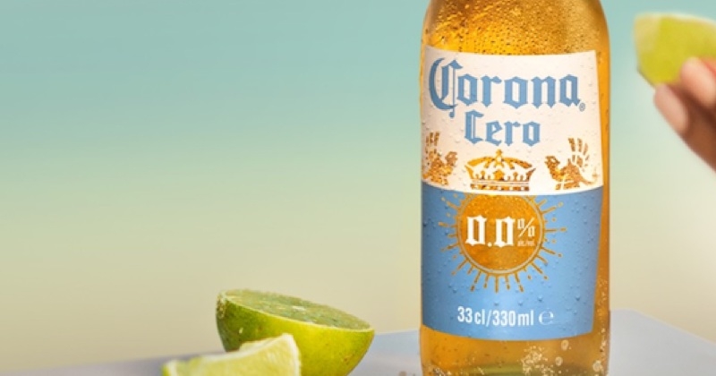 Corona dévoile deux nouvelles références, dont une première bière sans alcool !