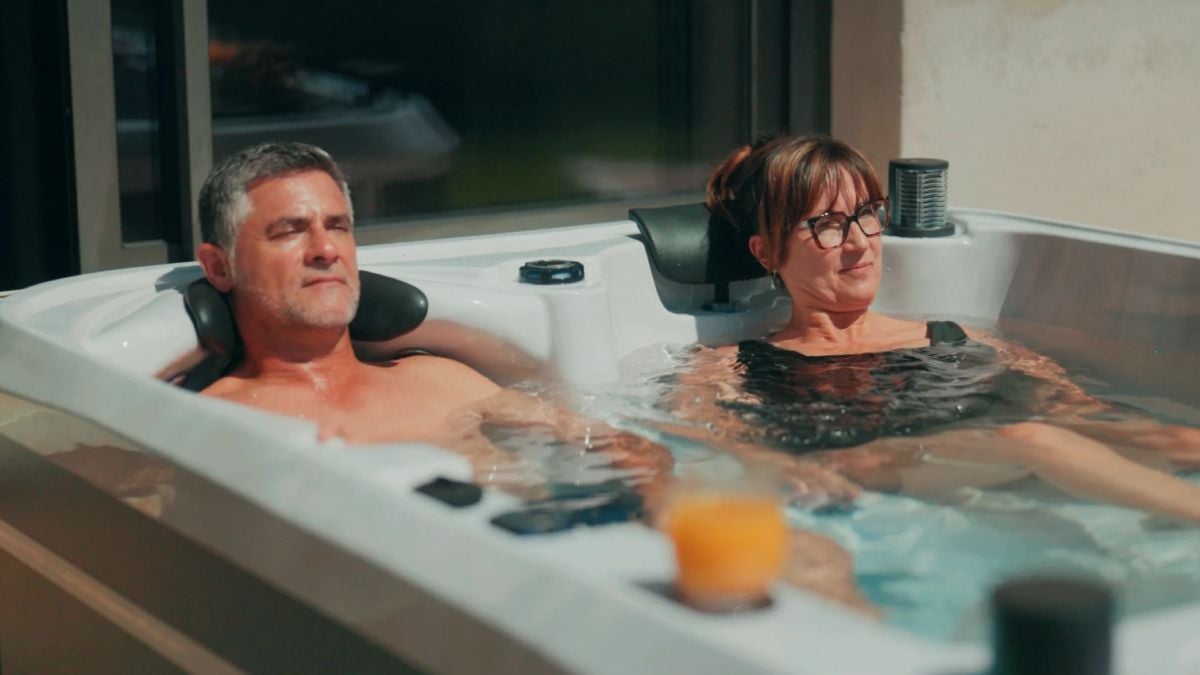 Comment choisir le spa 2 à 4 places idéal : confort, performance et fiabilité