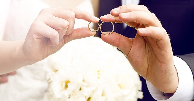 Voici combien vous coûtera votre mariage selon le nombre d'invités, faites le calcul avec cet outil pratique