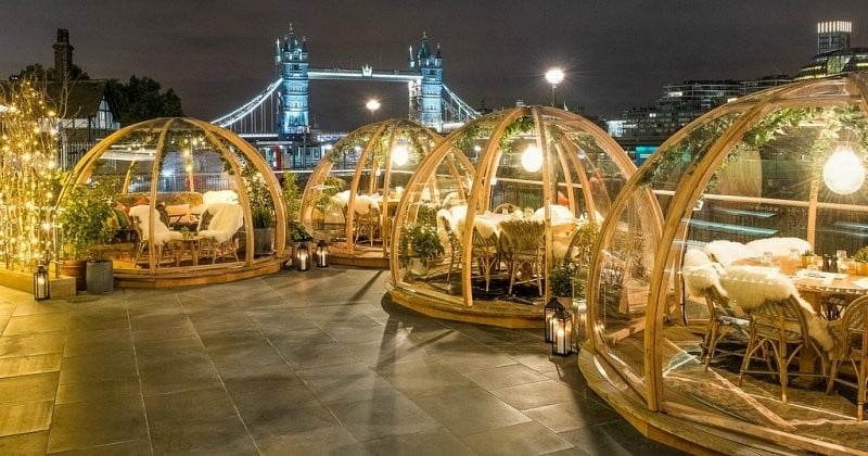 Londres : des bulles chauffées pour manger dehors en plein hiver et profiter de la beauté de la ville