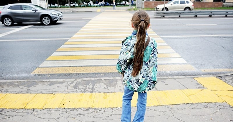 L'amour peut tout faire... même donner envie à une petite fille de 4 ans de fuguer pour rejoindre son jeune amoureux !