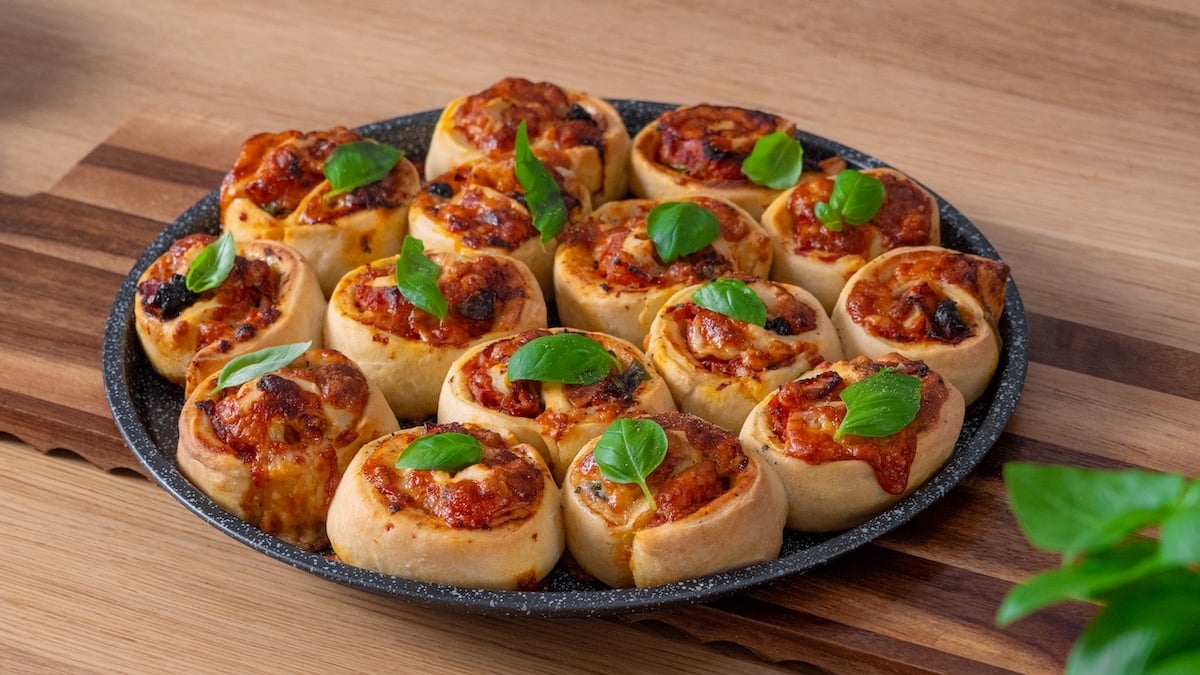 Des pizzas rolls à partager de toute urgence pour un apéro gourmand entre amis !