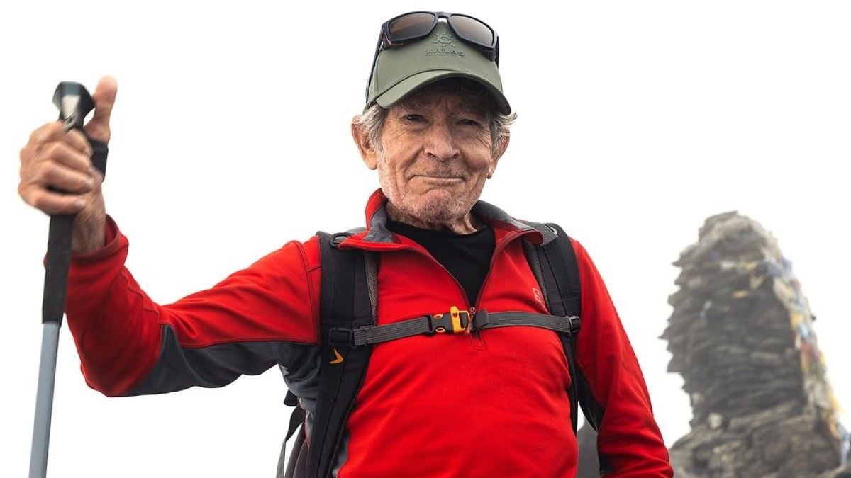 À 86 ans et avec une prothèse au genou, il bat un record du monde en gravissant un sommet de 8 163 mètres