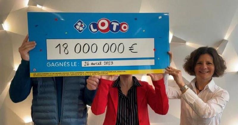  «Je crois qu'on est millionnaires !» : il décroche le jackpot au Loto après avoir joué les mêmes numéros pendant 10 ans