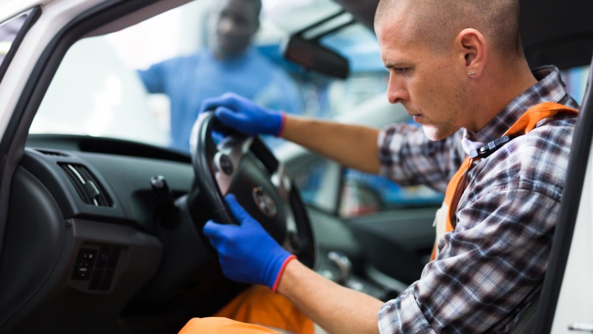 Le contrôle technique d'une voiture