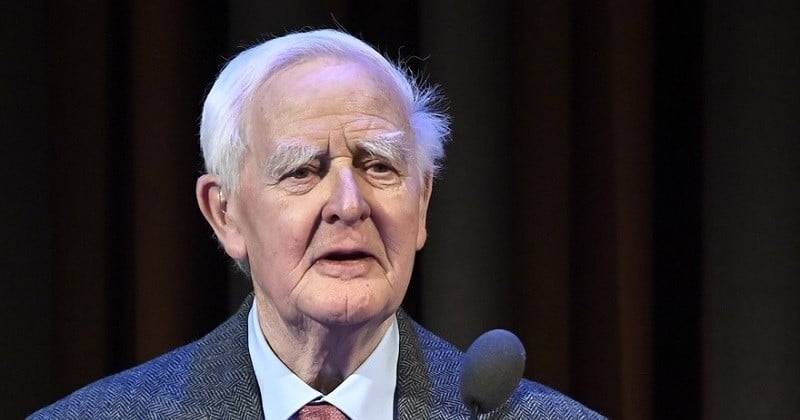 L'auteur britannique John Le Carré, maître du roman d'espionnage, est décédé à 89 ans