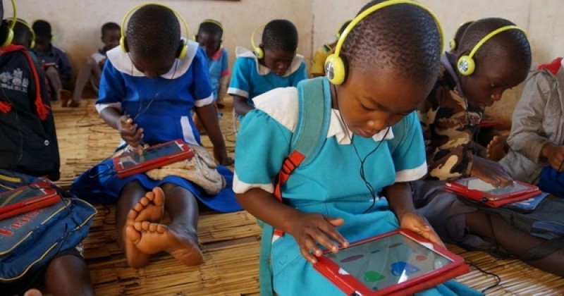 Grâce à ces tablettes, les enfants des zones les plus reculées du monde pourraient un jour avoir un accès eux aussi à une éducation de qualité