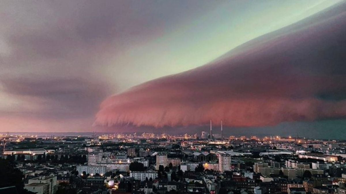 Un nuage apocalyptique se forme dans le ciel normand et annonce de violents orages