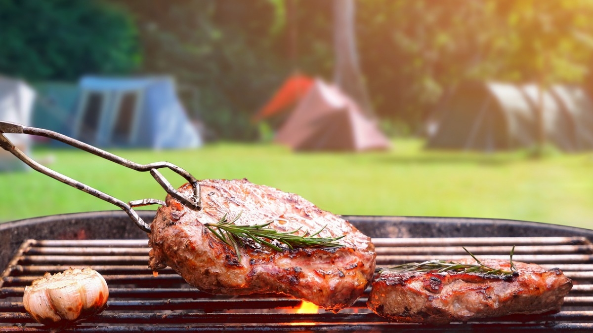 Quels sont les risques liés à la cuisson au barbecue ?