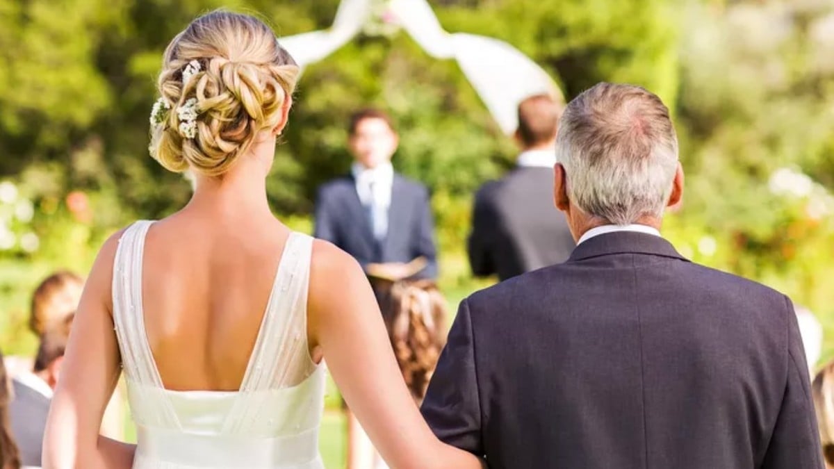 Il refuse de payer 190 000 euros pour le mariage de sa fille, cette dernière ne lui adresse plus la parole