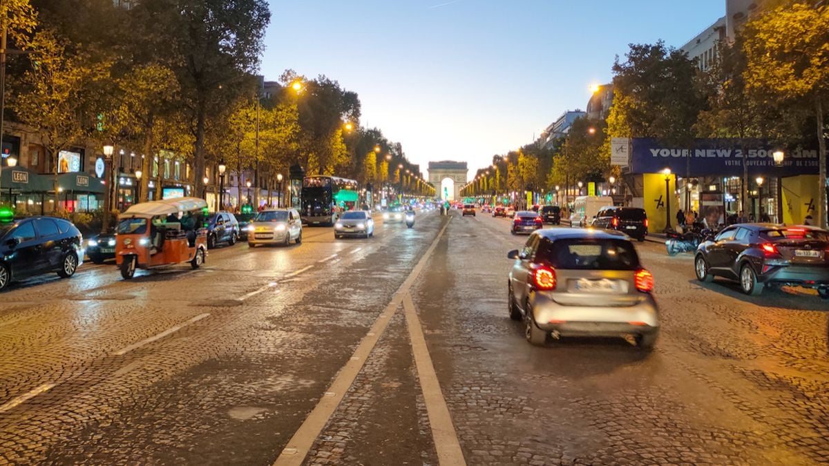 Il paie 1000 euros pour rallier Paris à Marseille en Uber afin d'arriver à l'heure au travail 