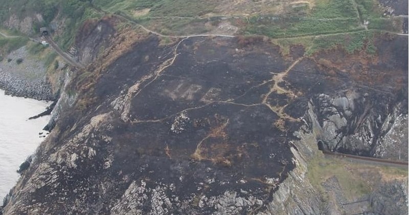 En Irlande, un vestige de la Seconde Guerre mondiale a été révélé par un incendie 