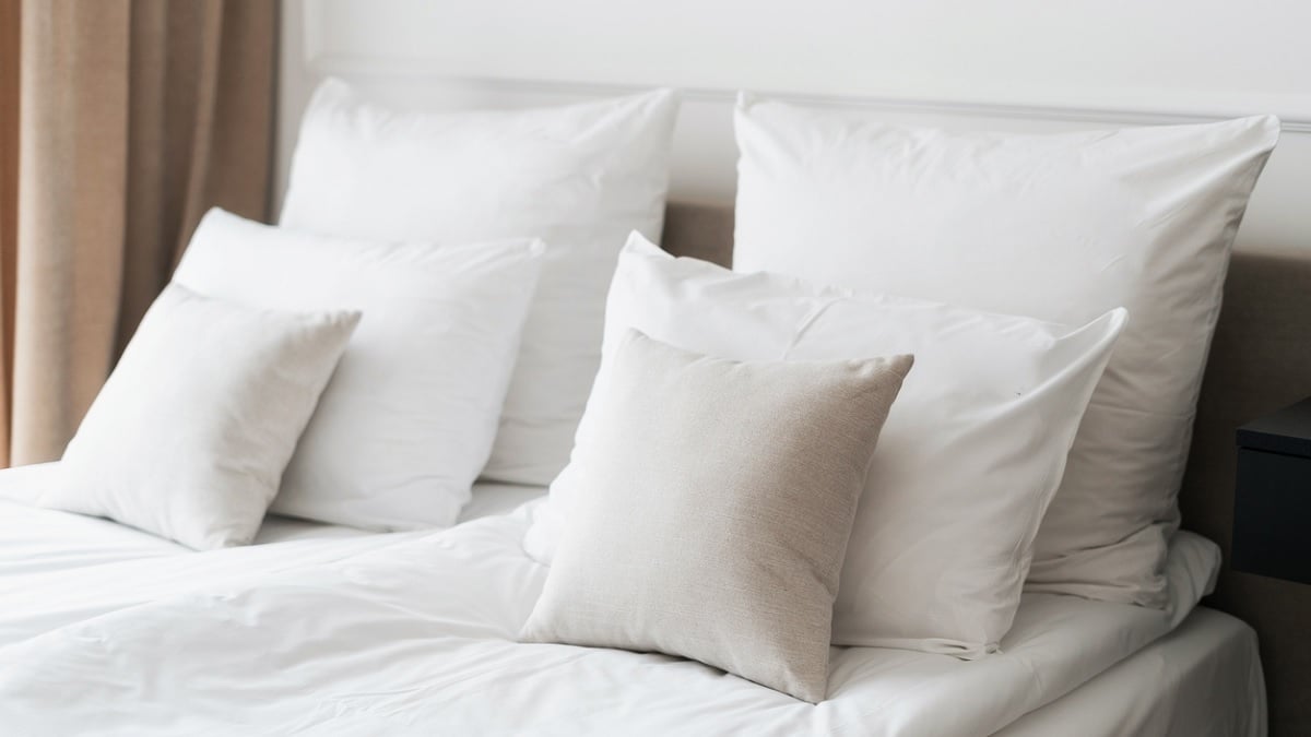Les oreillers possèdent une date d'expiration et ne pas la respecter peut être dangereux