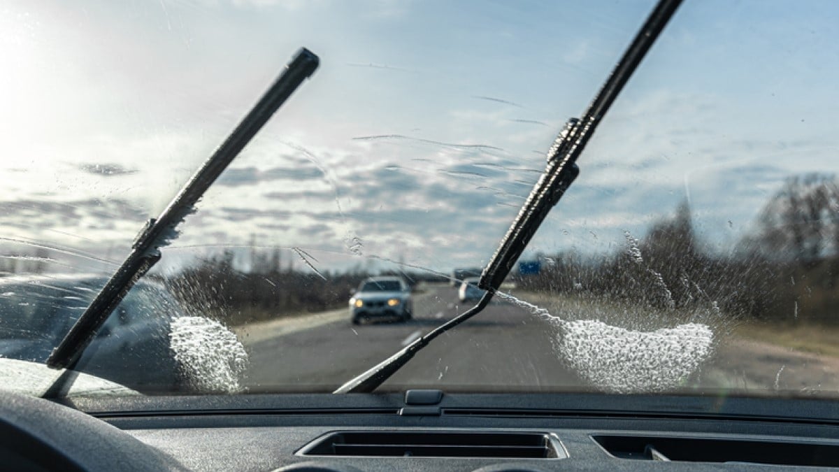 Méfiez-vous si vos essuie-glaces font ce bruit quand vous conduisez en voiture