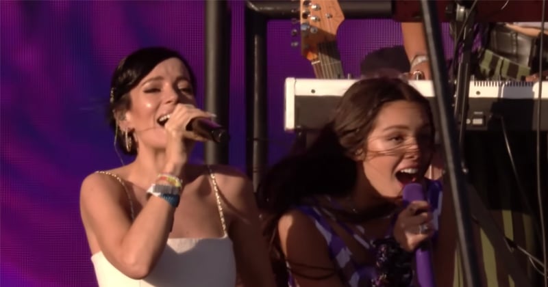 Glastonbury 2022 : Olivia Rodrigo invite Lily Allen sur scène pour dédier son titre « Fuck You » aux juges de la Cour suprême 