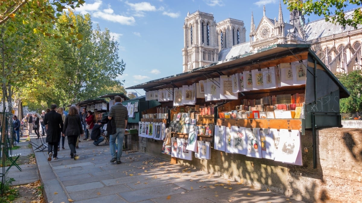 Après des mois de résistance, les bouquinistes ont été entendus et ne seront pas déplacés pendant les JO de Paris